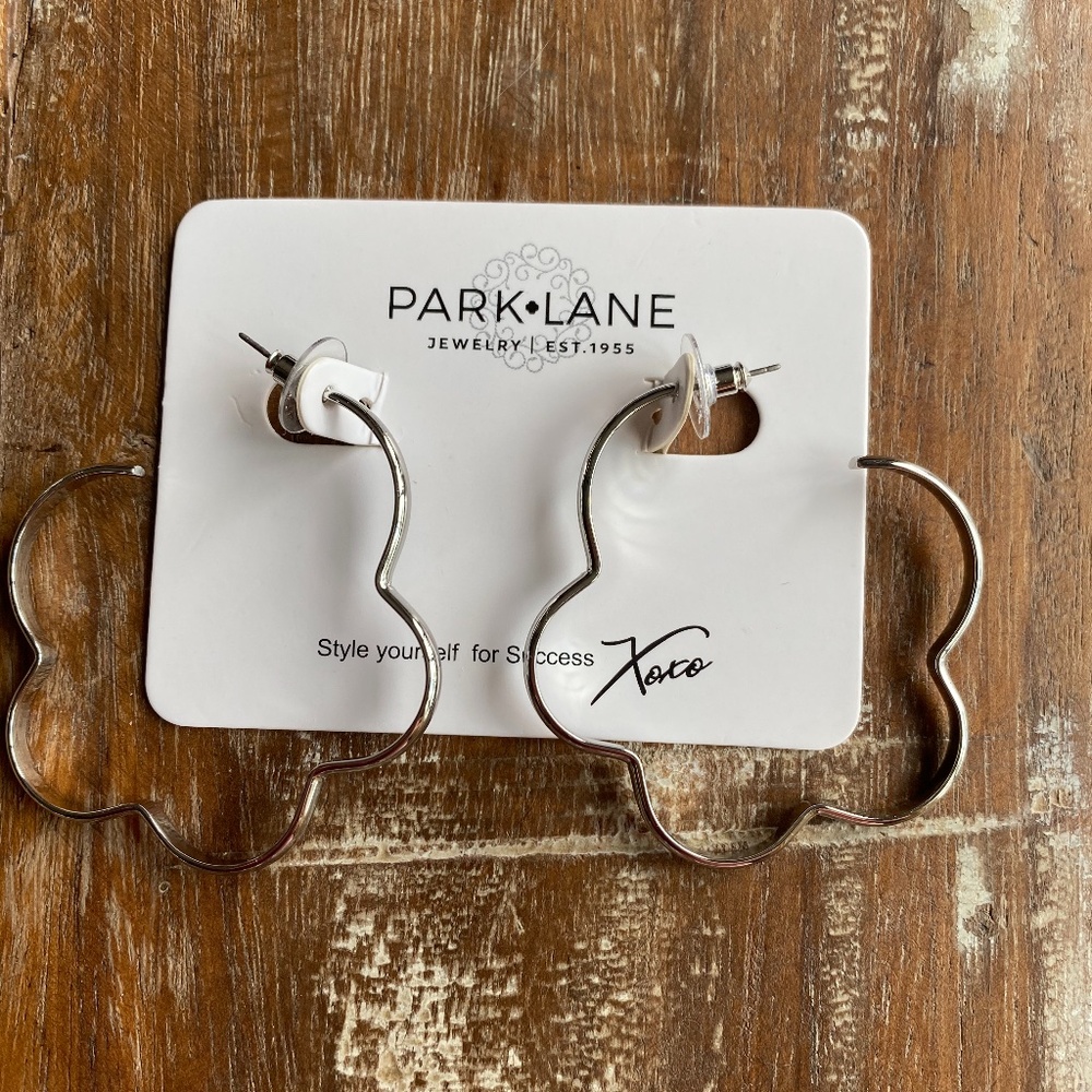 Park Lane clover hoop earrings